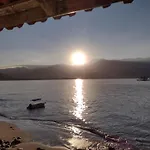 Casa De Aluguel De Finais De Semana E Feriados